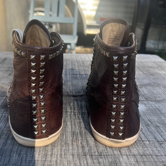 Frye “Kira”, studded, vintage leather,  high tops.  Distressed woman’s size 7.5 - Picture 4 of 9